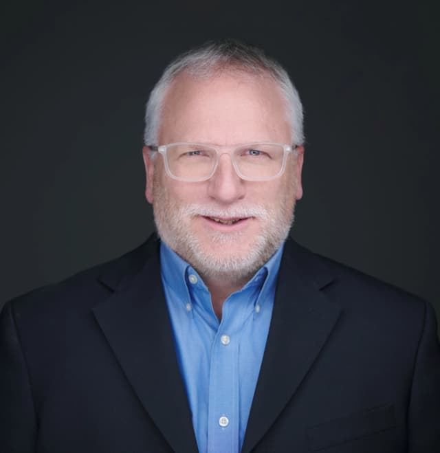 Photo of Eric Kuczarski